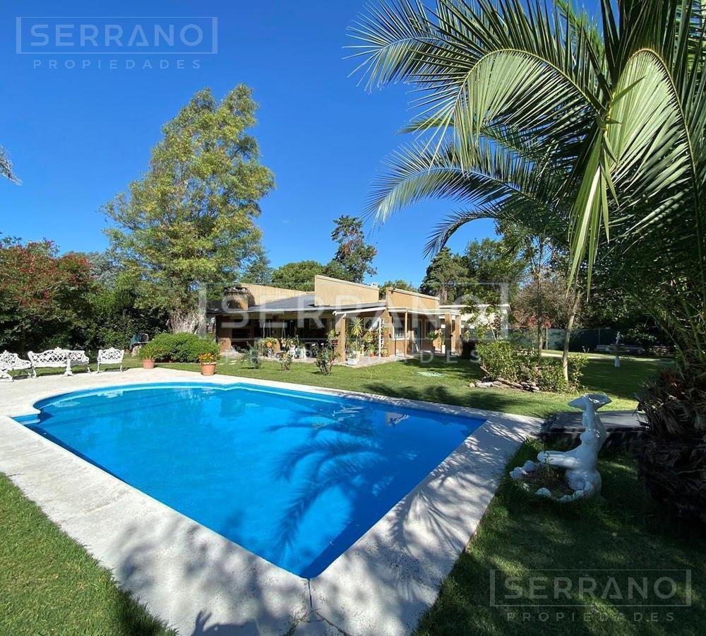 Casa en Venta. 3 dormitorios y pileta. Parque Jularo. Exaltacion de la Cruz.