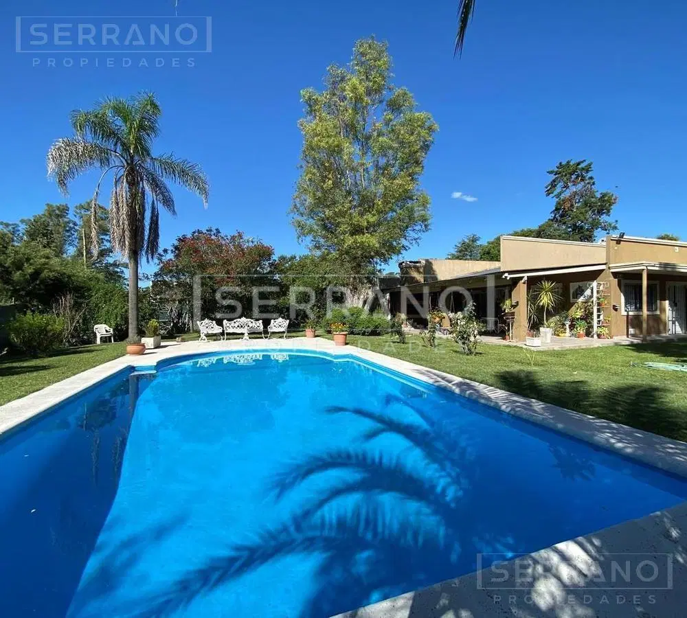 Casa en Venta. 3 dormitorios y pileta. Parque Jularo. Exaltacion de la Cruz. 4