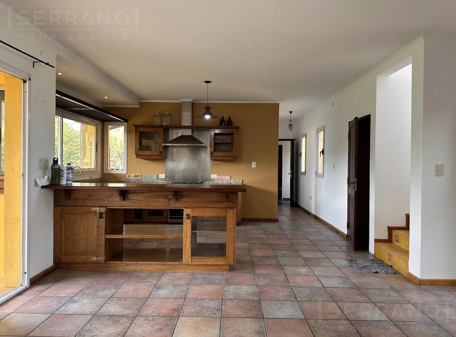 Casa en  alquiler anual de 7 amb. con pileta en San Isidro Labrador, Villanueva 2