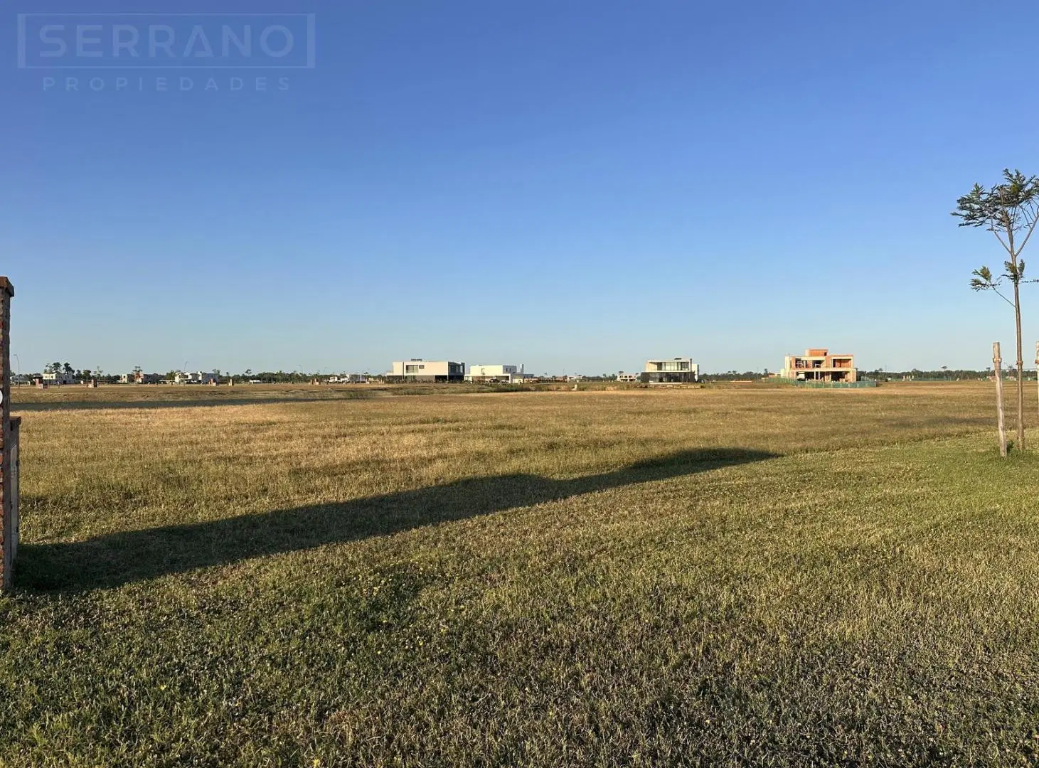 Lote en venta al agua en Amarras, Puertos del Lago Escobar 3