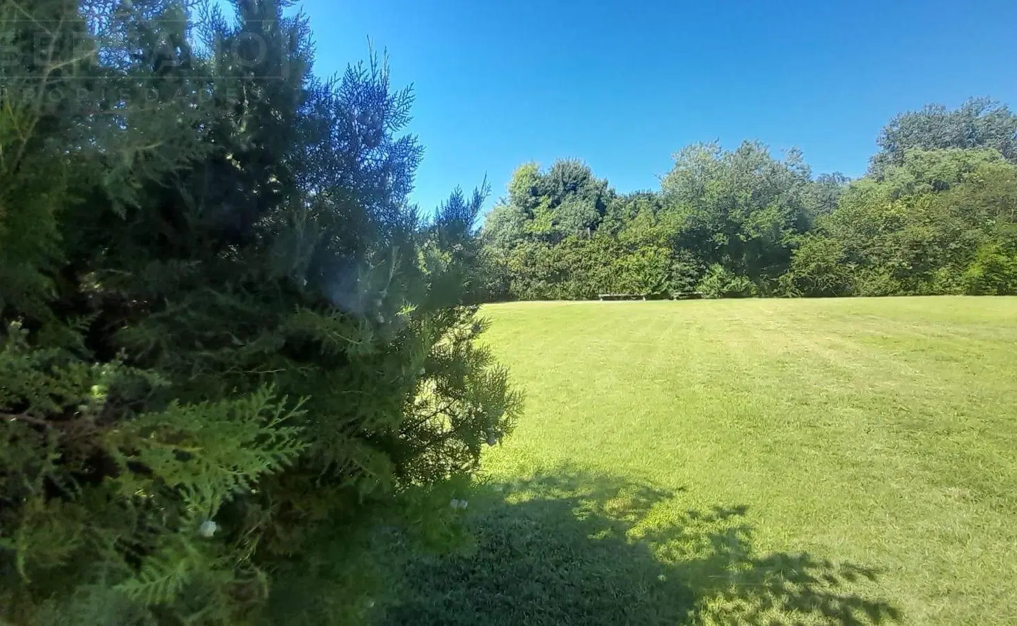 Venta de Terreno con mejoras 706,38 m2, calle Moreno al 600, parque Sakura, Exaltación de la Cruz 5