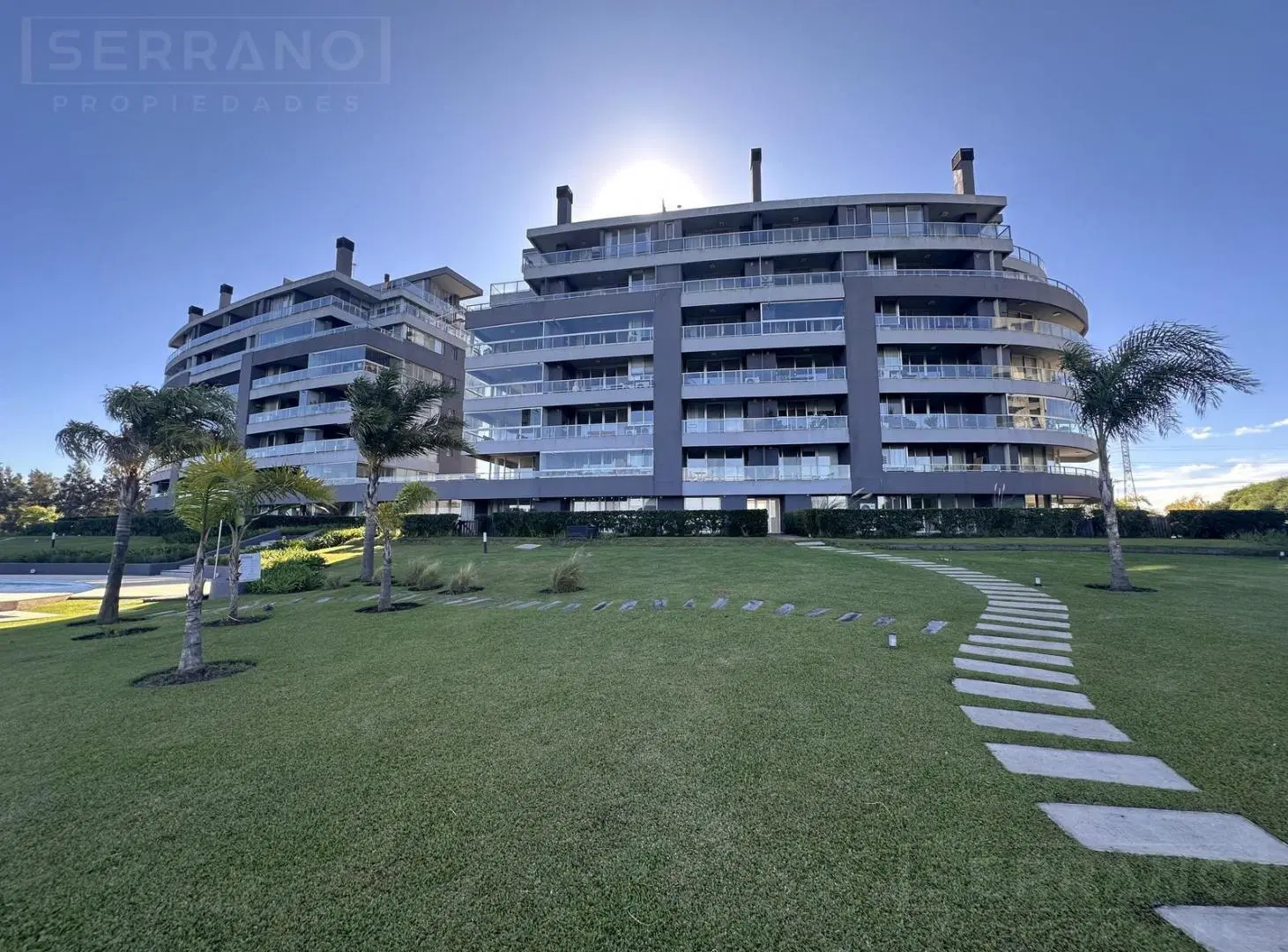 Alquiler. Departamento 3 ambientes. Enyoi Islas del Golf. Nordelta 3