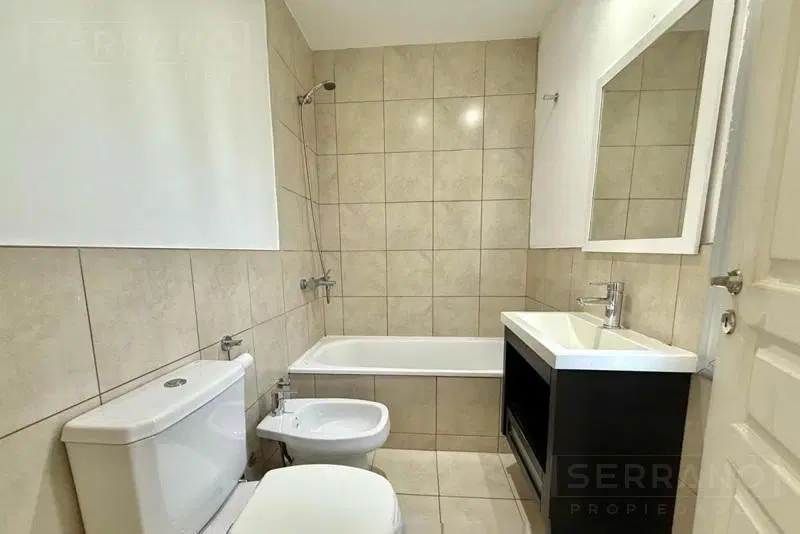 Venta Departamento al Lago de 3 Ambientes en Sendero, Nordelta. 1