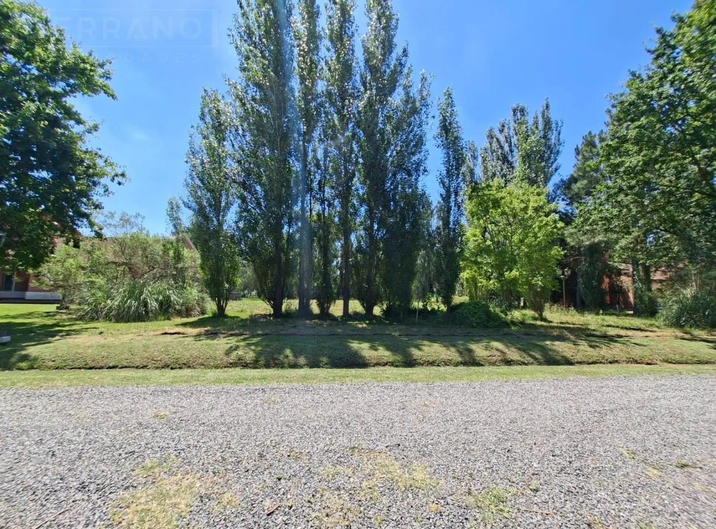 Venta Terreno 2000 m2, Barrio Privado San Joaquin, Exaltacion de la Cruz 2