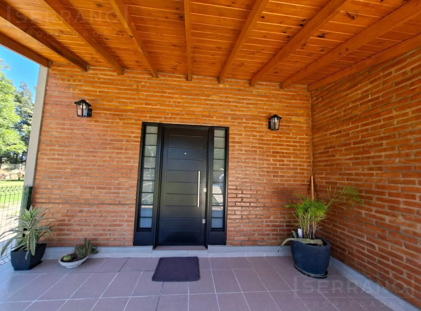 Venta casa 3 ambientes sobre lote 1950 m2 en Parque Sakura III, Exaltacion de la Cruz, APTA CREDITO 4