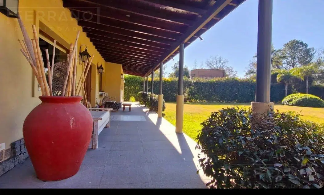 Venta casa 6 ambientes en Chacras del Molino, Exaltacion de la Cruz 5