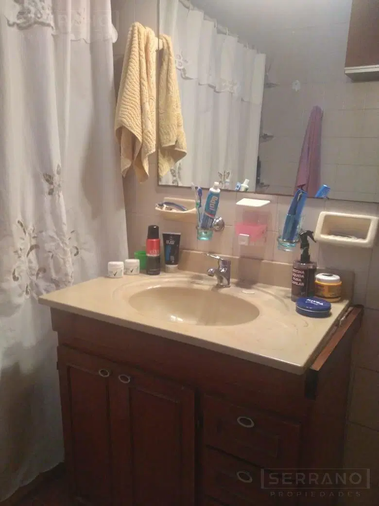 Venta departamento de 4 ambientes en pleno centro de Escobar 8