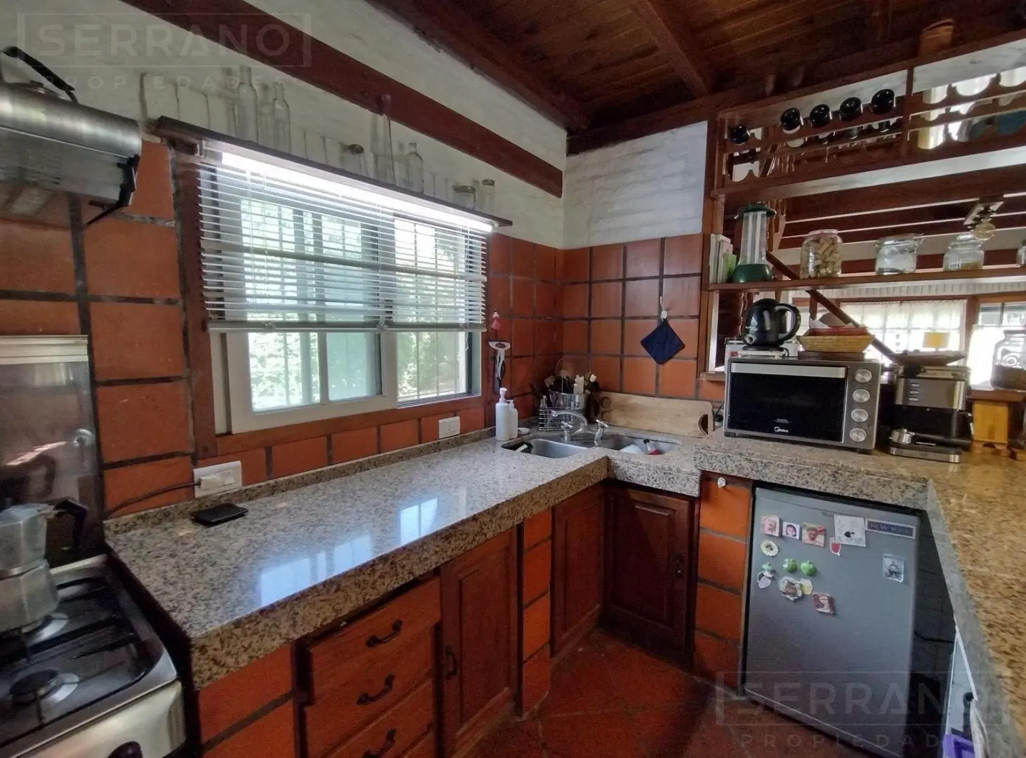 Venta Casa de 4 ambientes sobre Lote 1.460 M2. Barrio Parque Sakura, Exaltacion de la Cruz 5