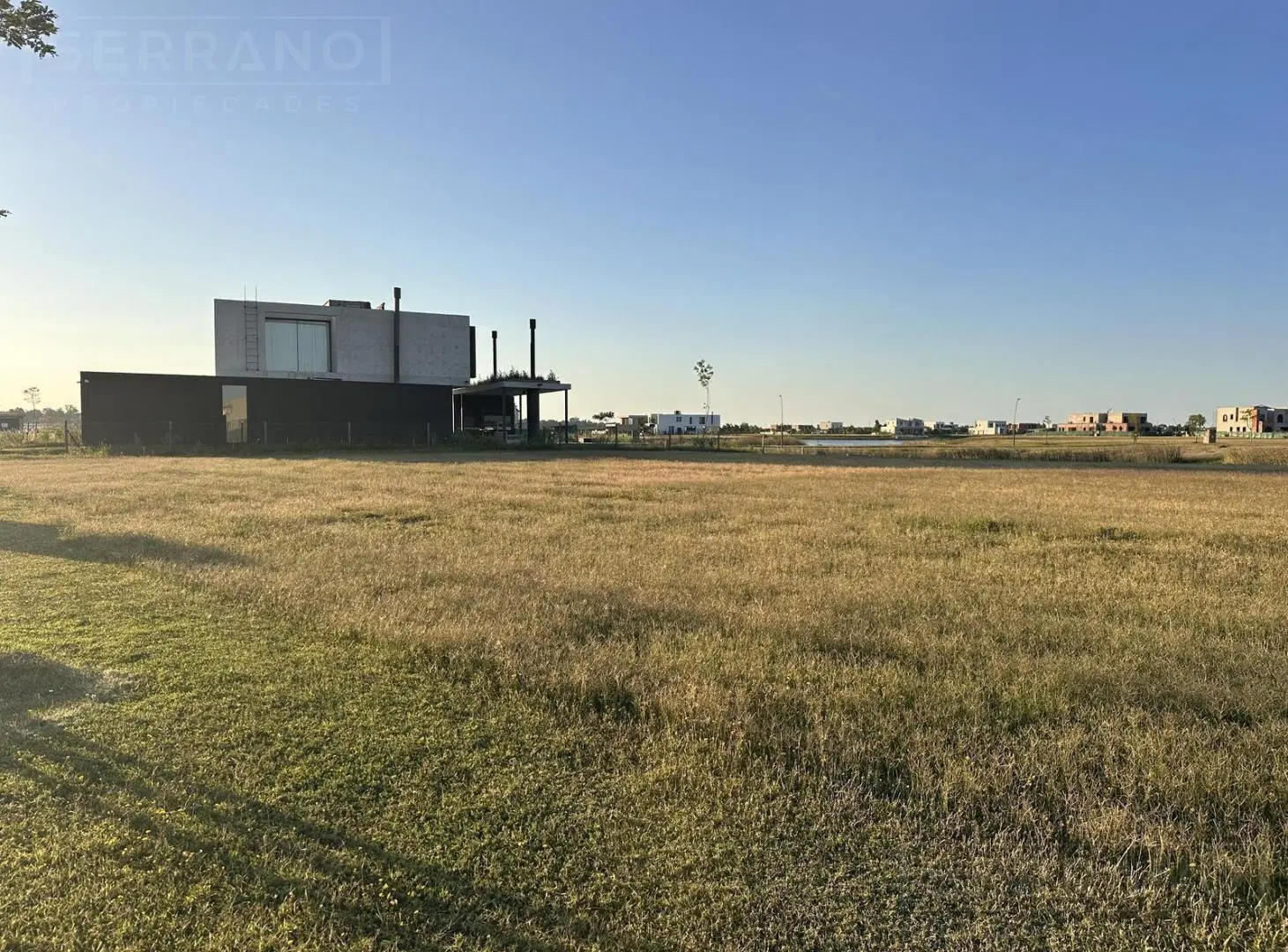 Lote en venta al agua en Amarras, Puertos del Lago Escobar 8