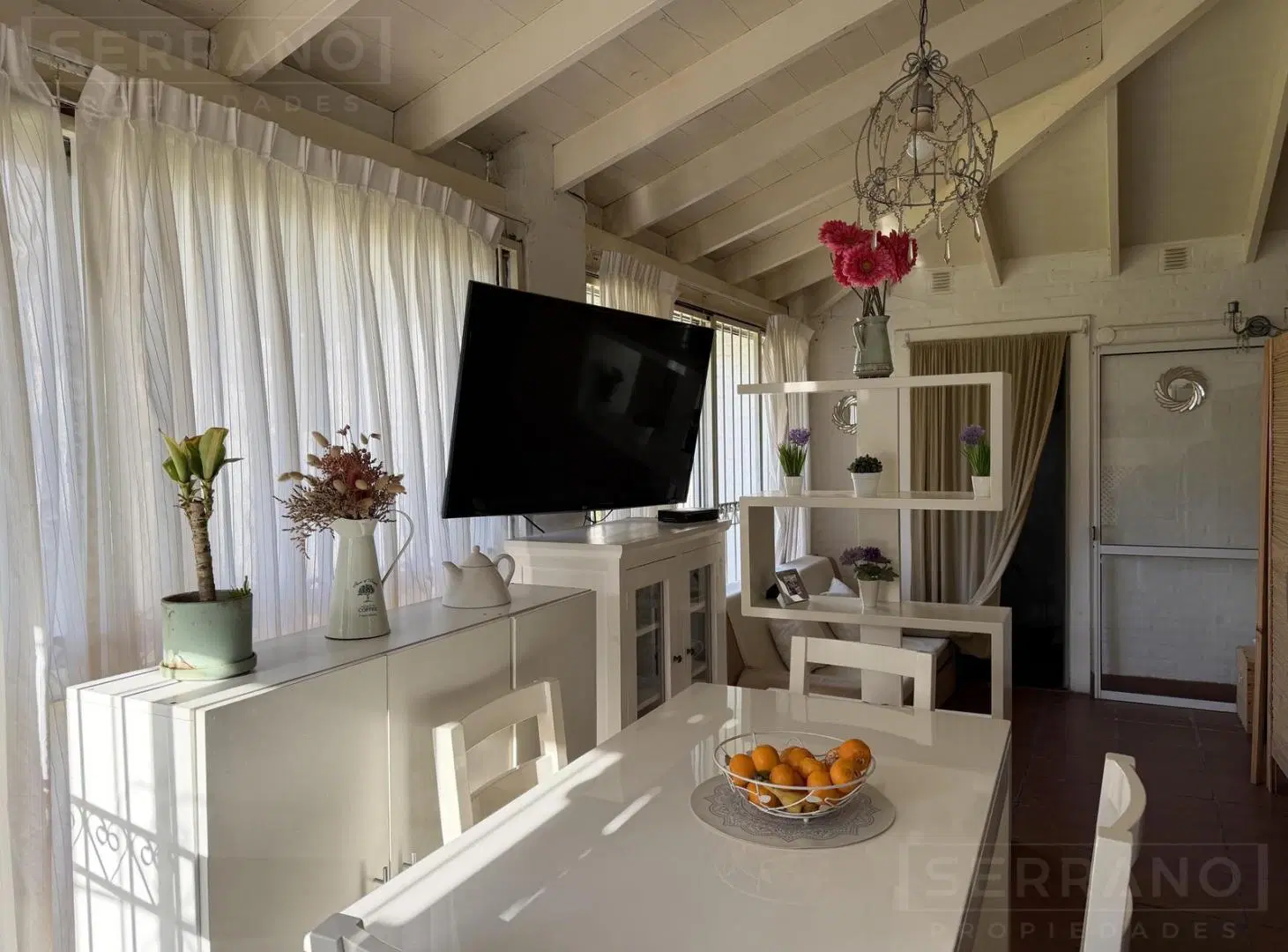 Venta casa 4 ambientes con jardin y pileta en Benavidez 3