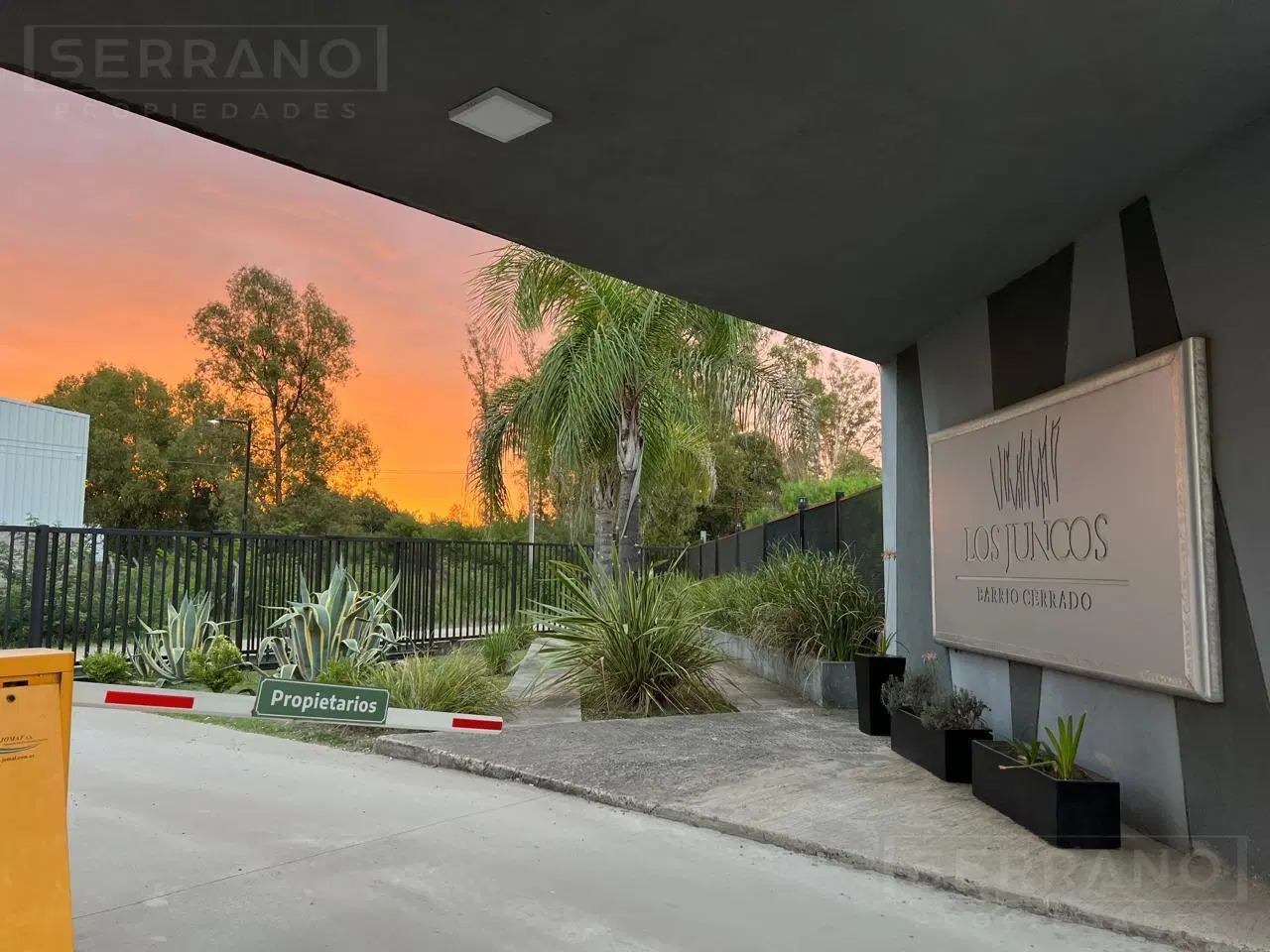 Venta Casa 5 ambientes con Piscina en Barrio Cerrado Los Juncos - Luján 8