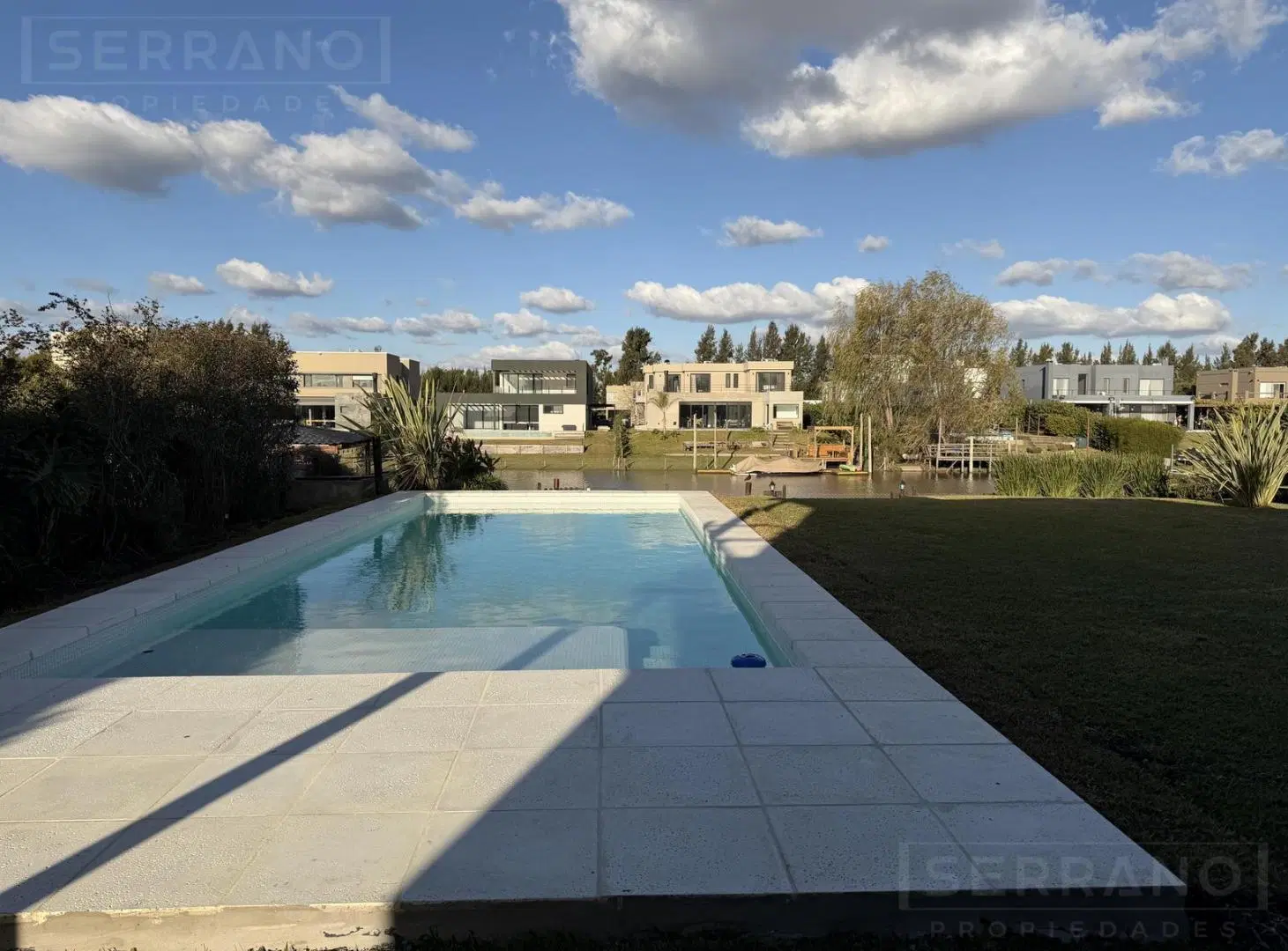 Venta casa de 6 ambientes con pileta, muelle propio y salida al Río Luján en San Marco, Villanueva 3