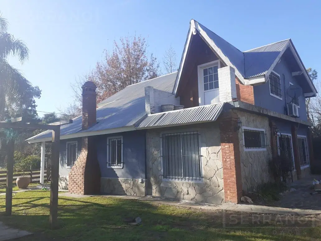 Venta casa 3 ambiente con pileta en Parque Sakura, Exaltación de la Cruz 8