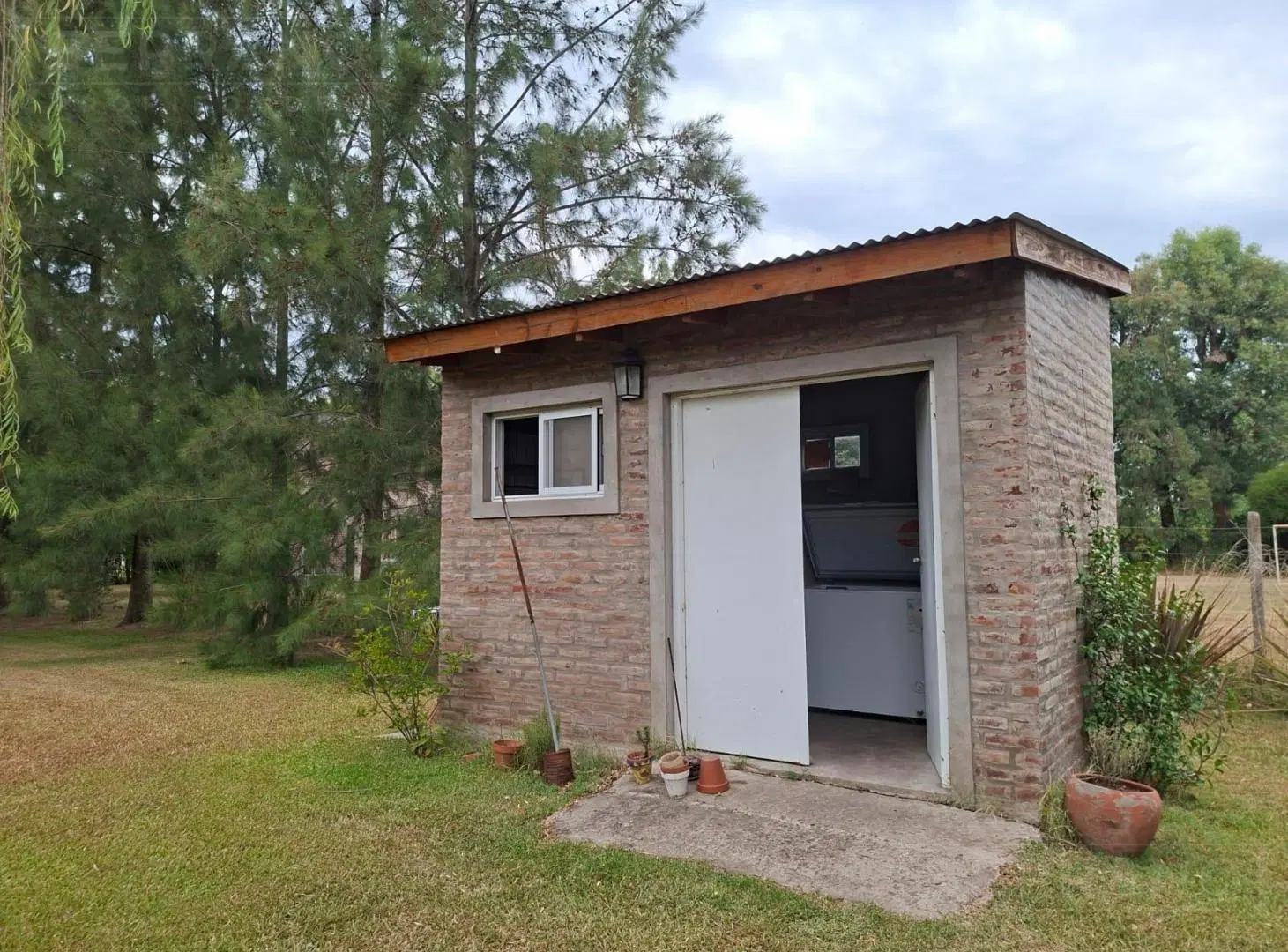 Venta Casa 4 amb sobre lote de 2.530 m2, pileta, Comarca del Sol, Exaltacion de la Cruz 8