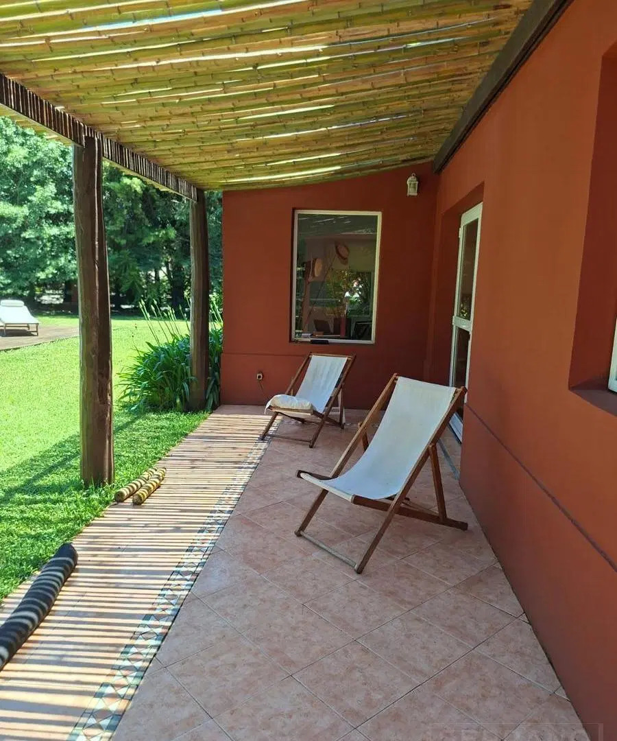 Venta casa 4 ambientes sobre lote de 1508m2 en San Joaquin, Exaltación de la Cruz 2