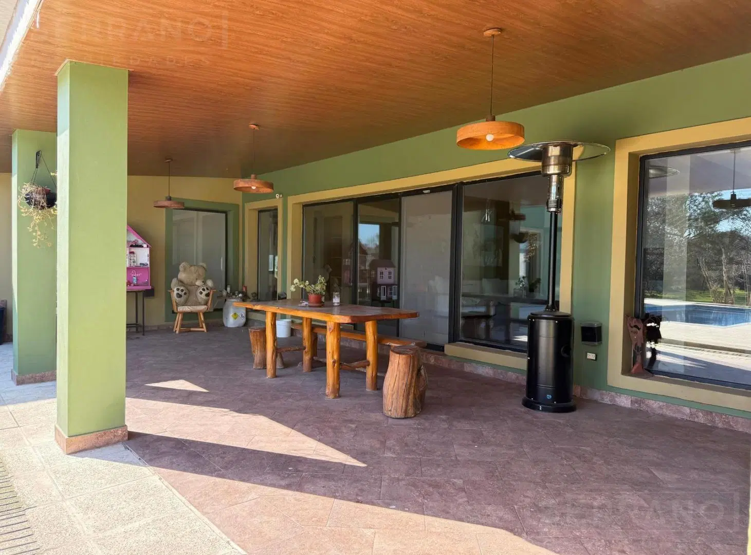 Venta casa 3 dormitorios, suite, pileta en Barrio Amancay, Fatima, Pilar 3