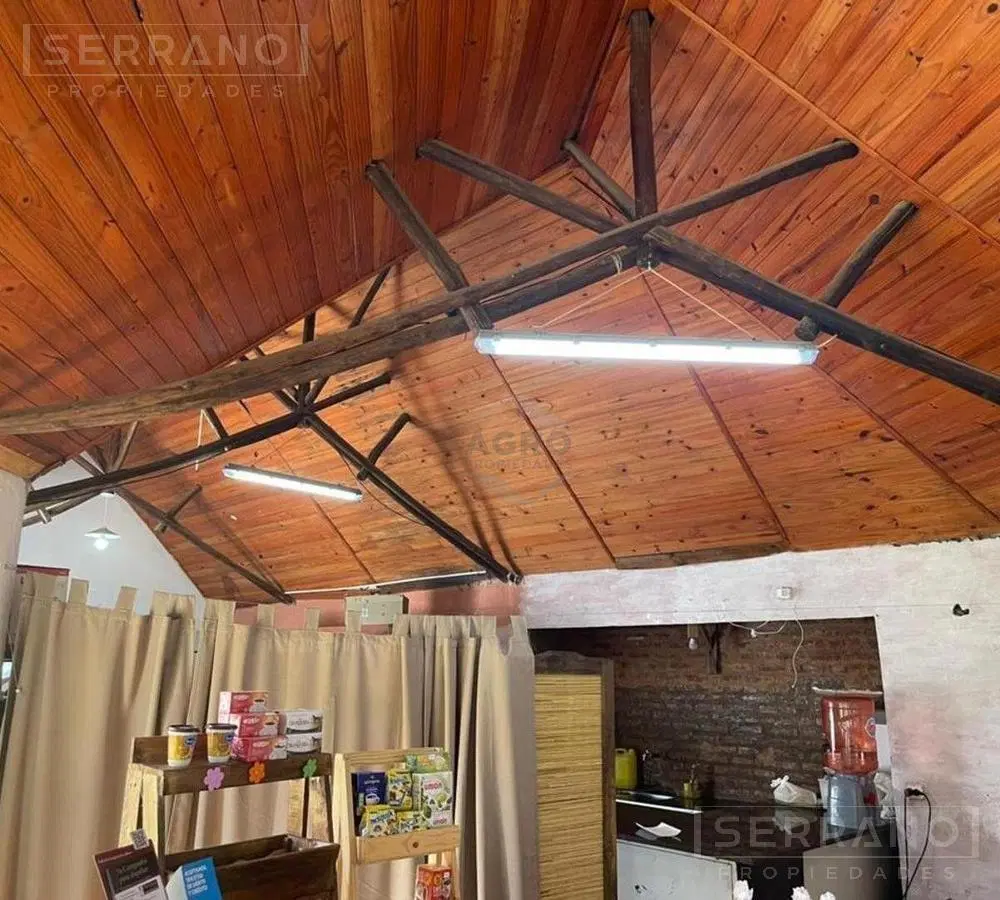 Venta Local Comercial en Parque Sakura, Exaltación de la Cruz 5