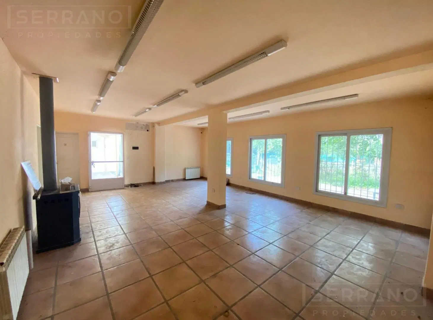 Venta local comercial y casa, barrio los Pinos, colectora norte km 73, Exaltación de la Cruz 2