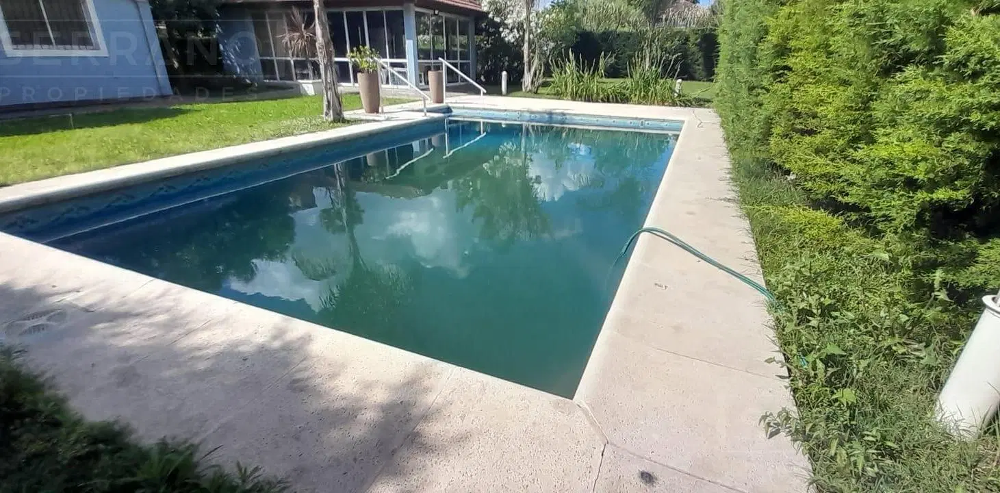 Venta Casa, quincho y pileta, Parque Sakura, Exaltacion de la Cruz 4
