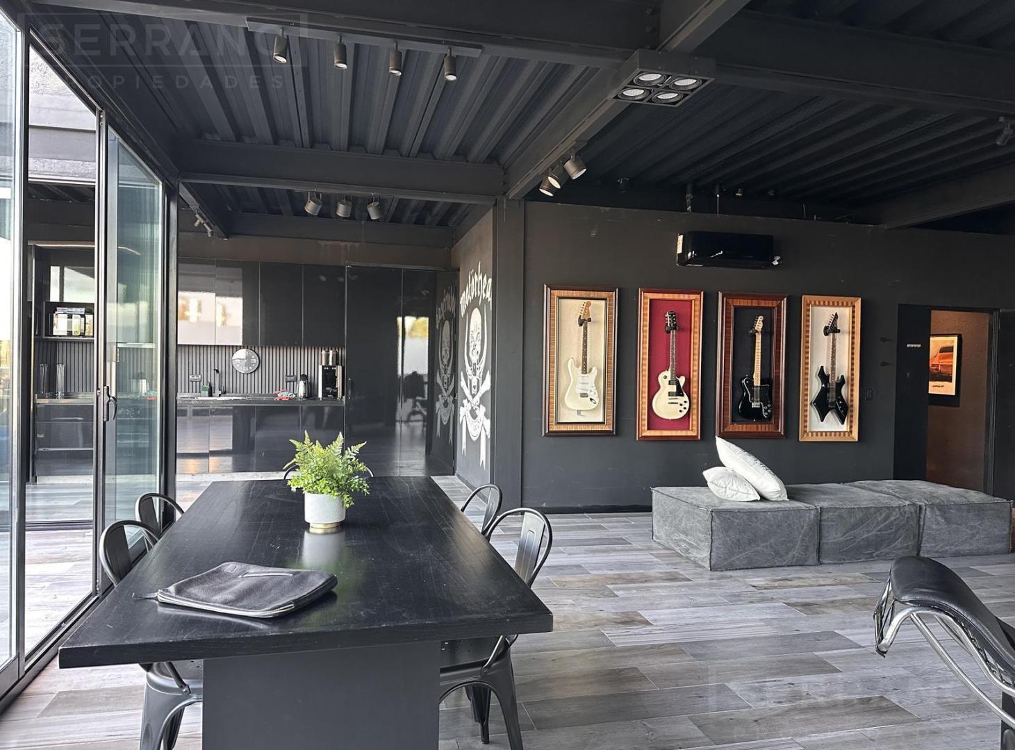 Foto de Casa en alquiler con amarra propia y espacio amplio para varios autos, imagen 1