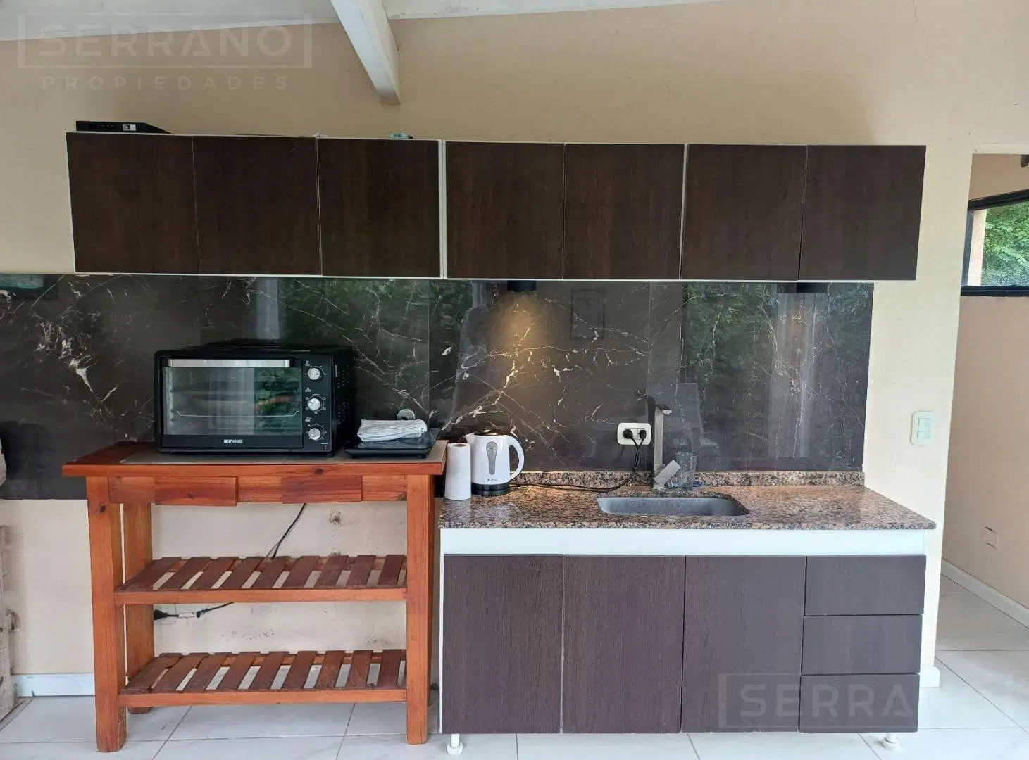 GZA. Venta. Casa 3 ambientes con pileta en terreno de 300m2. Barrio De Vicenzo, Pilar 3