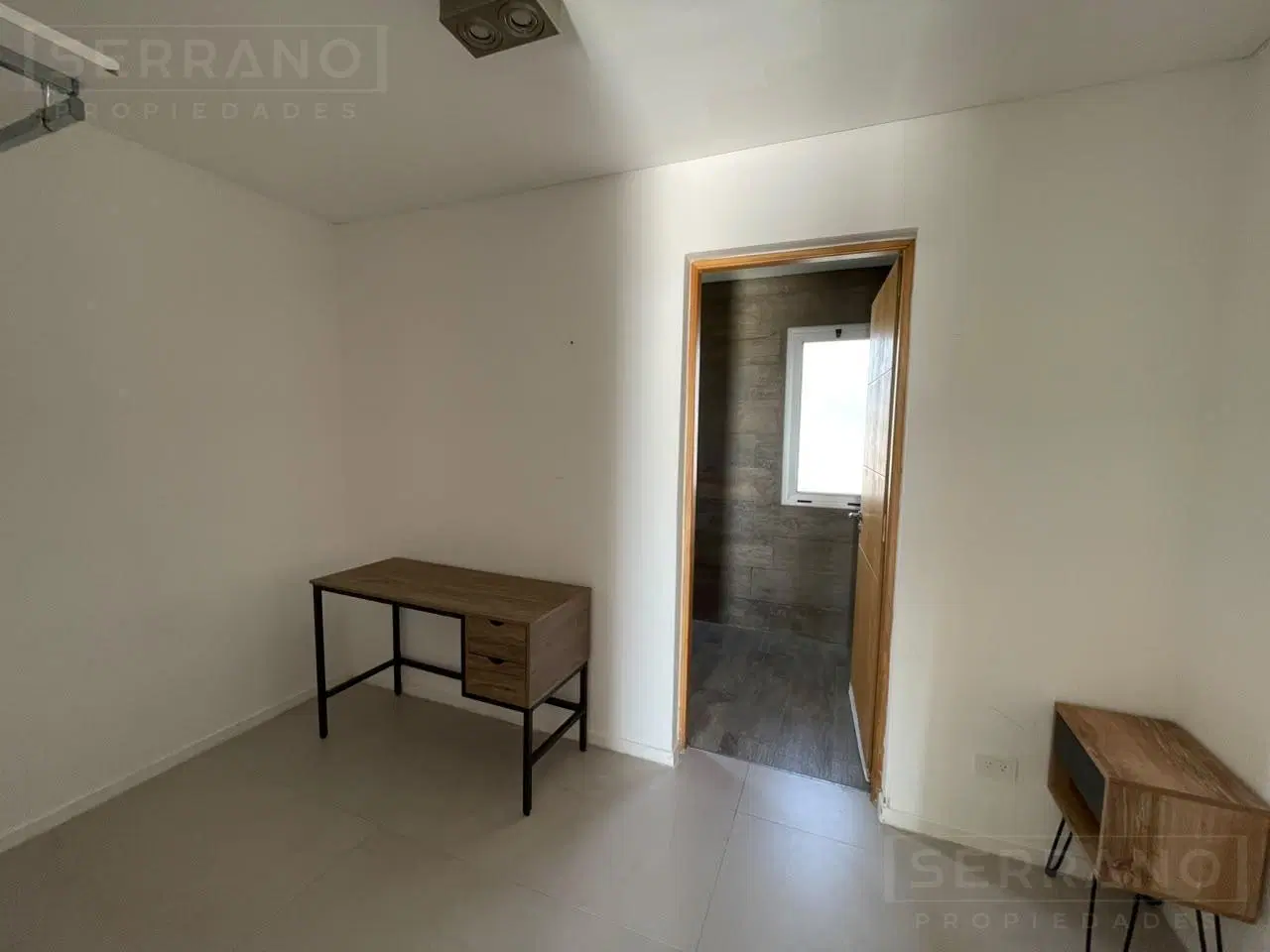 Casa en Alquiler amoblada, 4 ambientes, con pileta - San Sebastian Area 8 4