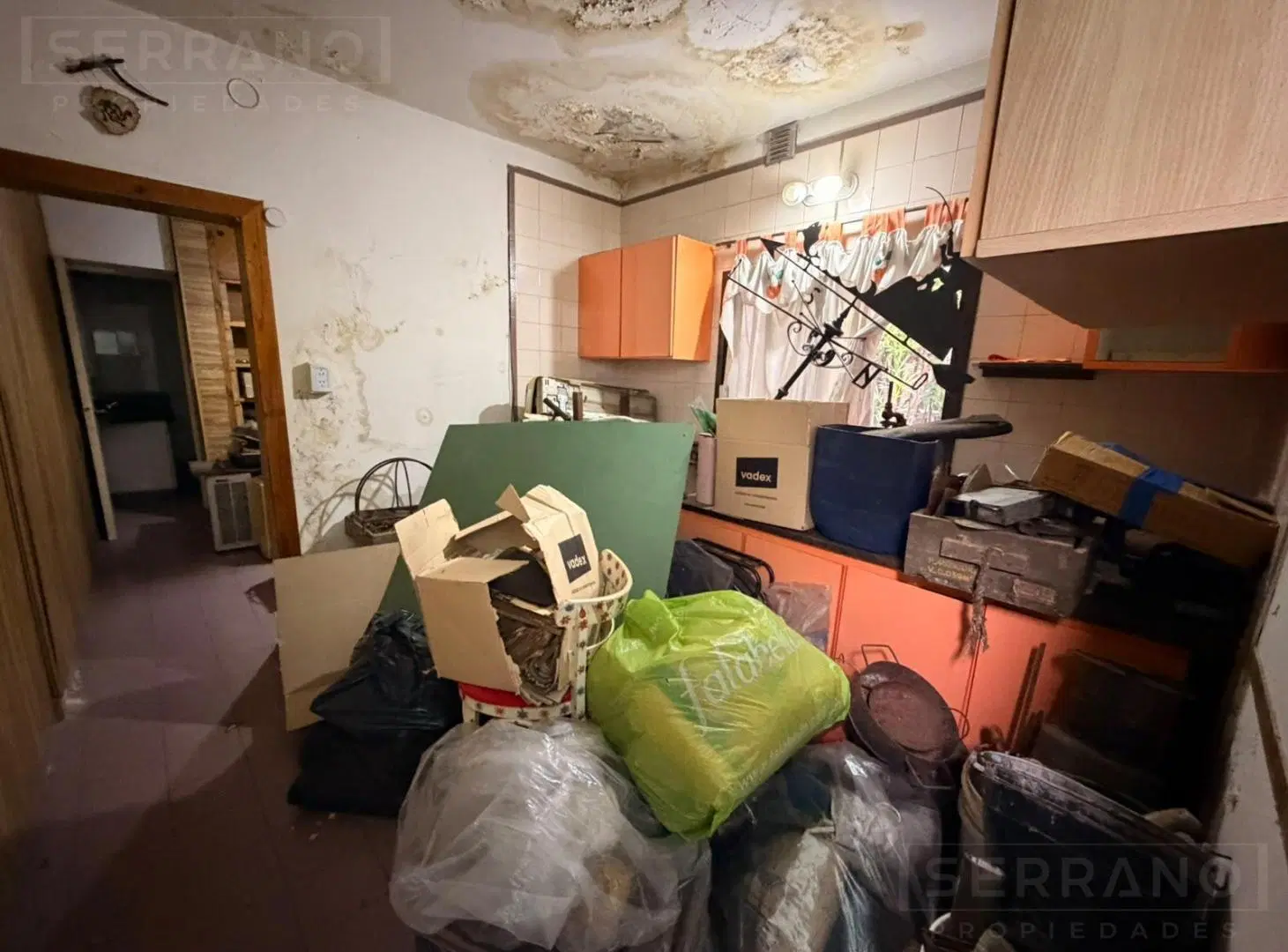 PH en Venta 2 ambientes al fondo con patio y terraza con 2 cuartos en San Martin 8