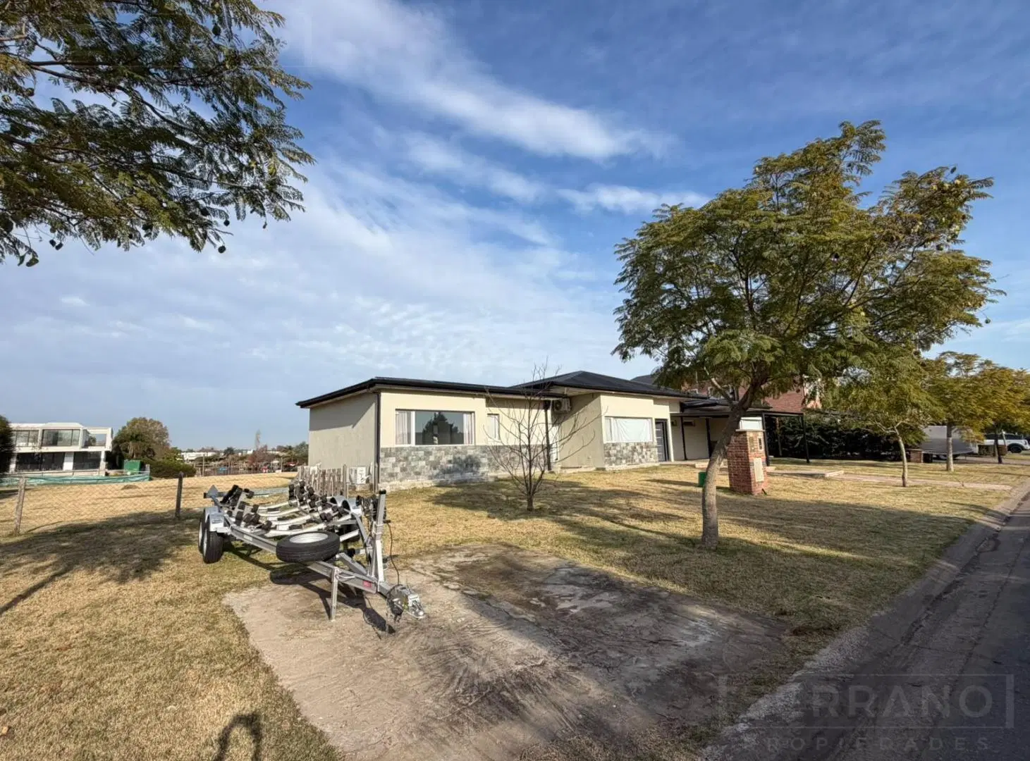 Venta casa 5 ambientes con vista al rio, en San Benito, Villanueva 5