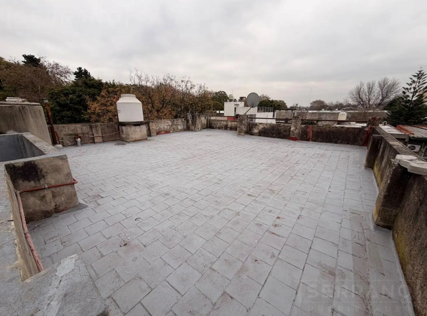 Inmueble en Venta con 3 viviendas local y garaje. Sobre Matheu a 7 de Balbin 2