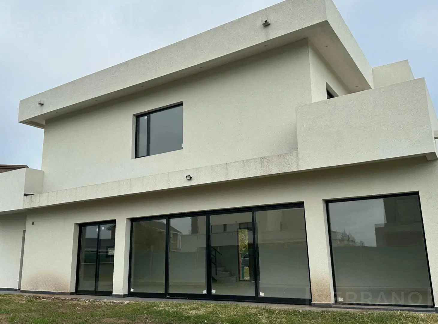 Venta casa de 6 ambientes en Haras de Santa Maria, Escobar 3