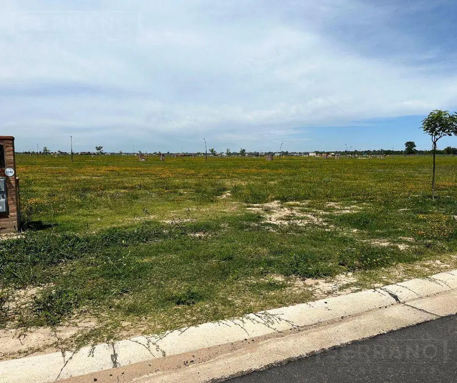 Venta lote en Amarras, Puertos del Lago. Escobar 8