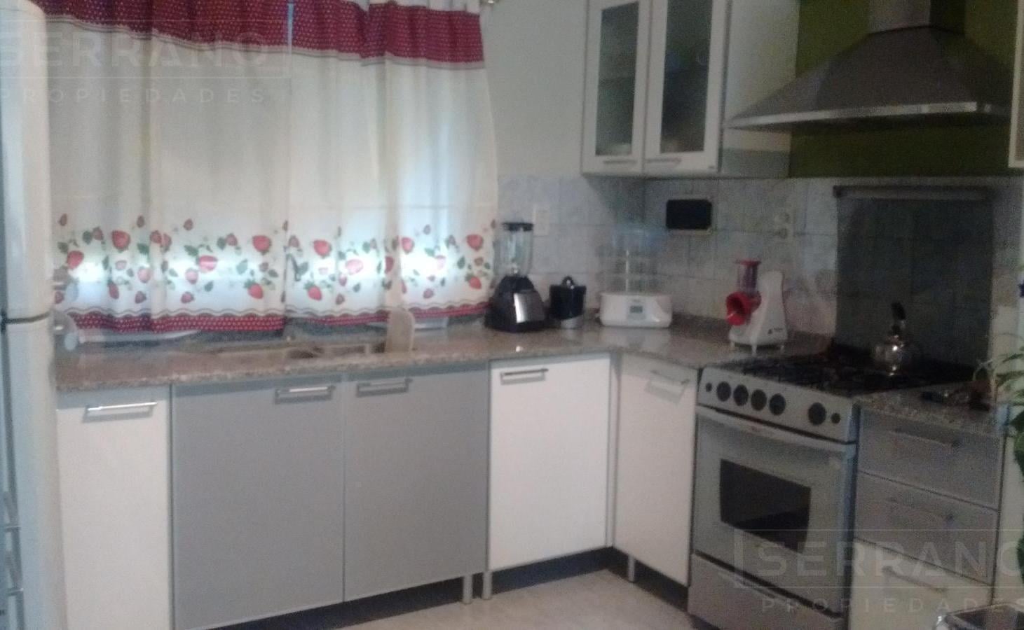 Foto de Venta Casa 3 ambientes, casa de huéspedes, Moreno al 800, Exaltación de la Cruz, Apta crédito, imagen 3