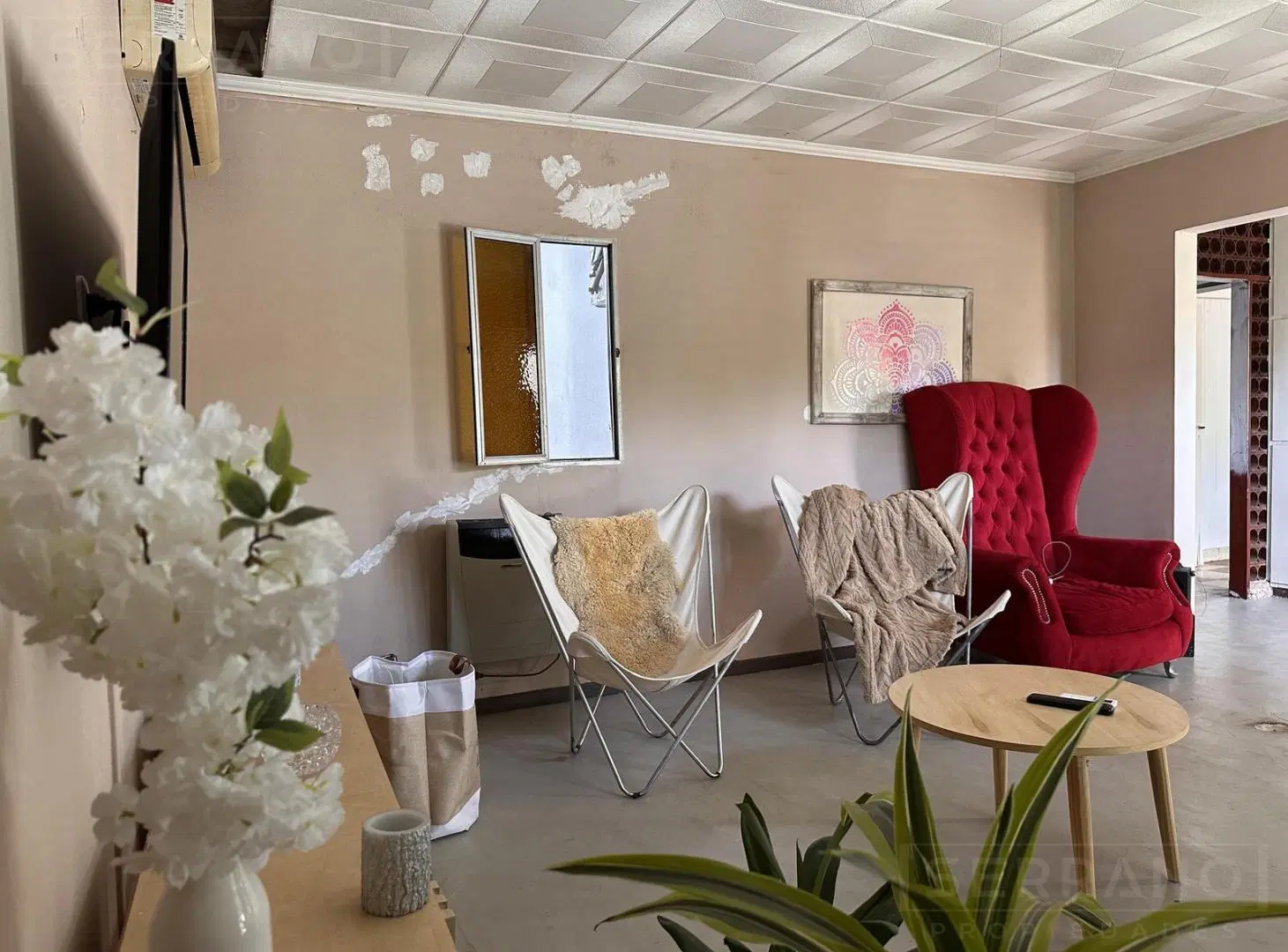 Casa en venta de 3 amb. con jardín y un amplio garaje en Tigre centro a metros del río 5