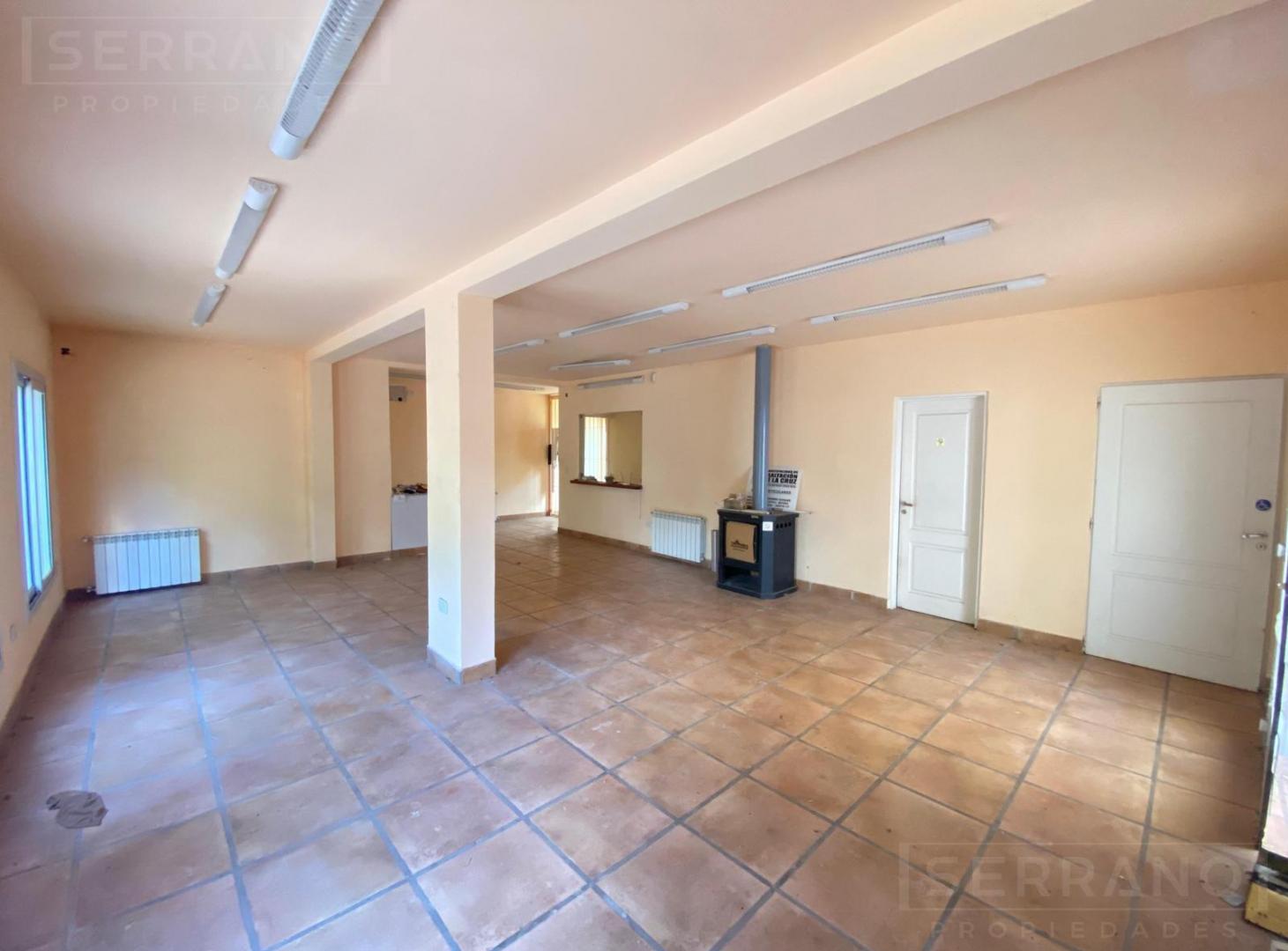 Foto de Venta local comercial y casa, barrio los Pinos, colectora norte km 73, Exaltación de la Cruz, imagen 2