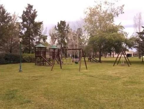 Foto de Venta Lote de 1500 m2 en Barrio Cerrado San Joaquín. Capilla del Señor, imagen 3