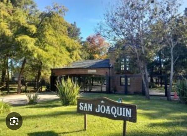Foto de Venta Lote de 1500 m2 en Barrio Cerrado San Joaquín. Capilla del Señor, imagen 1