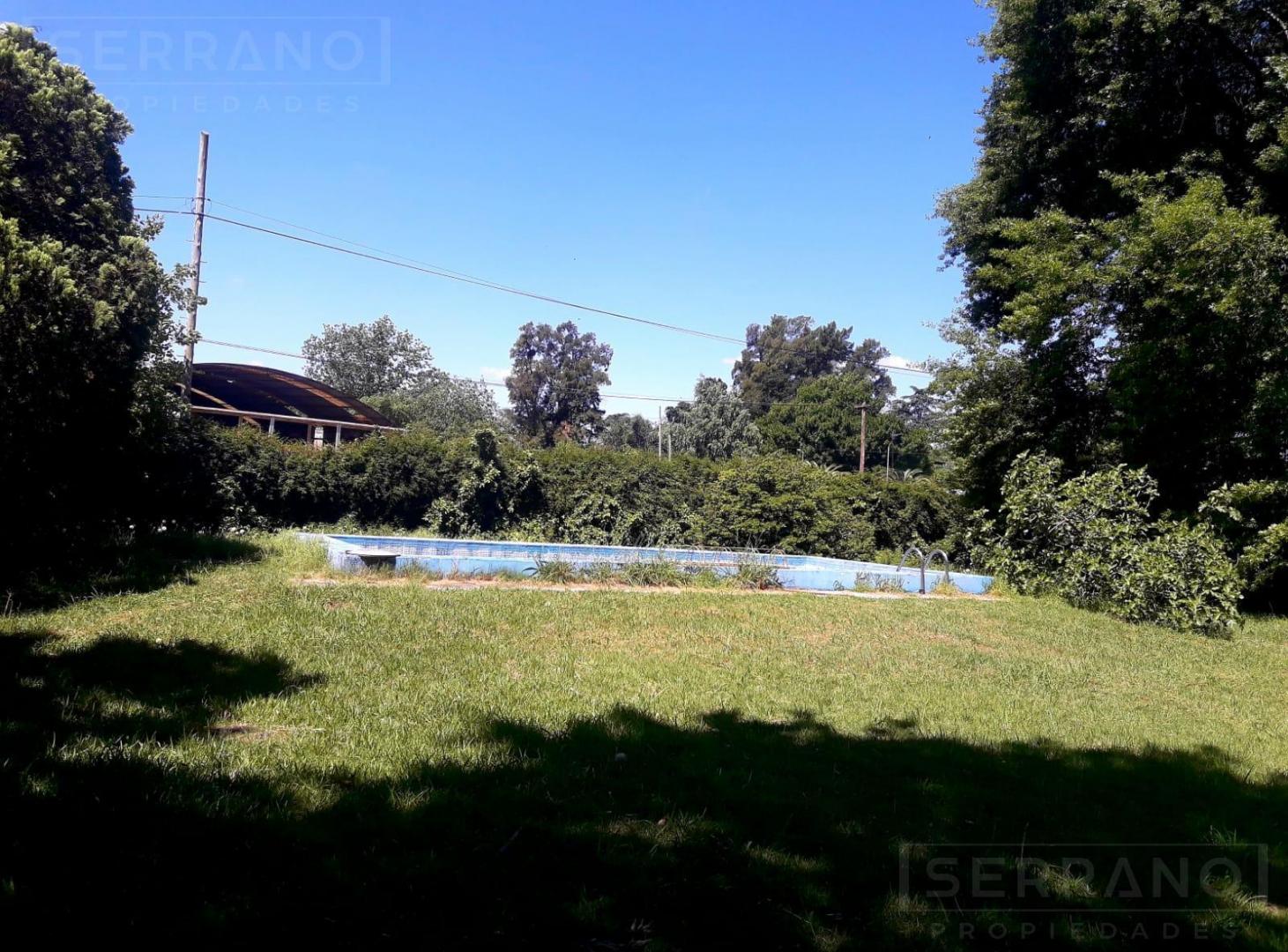 Foto de Venta Casa Quinta de 4 amb con amplio terreno en Loma Verde, imagen 4