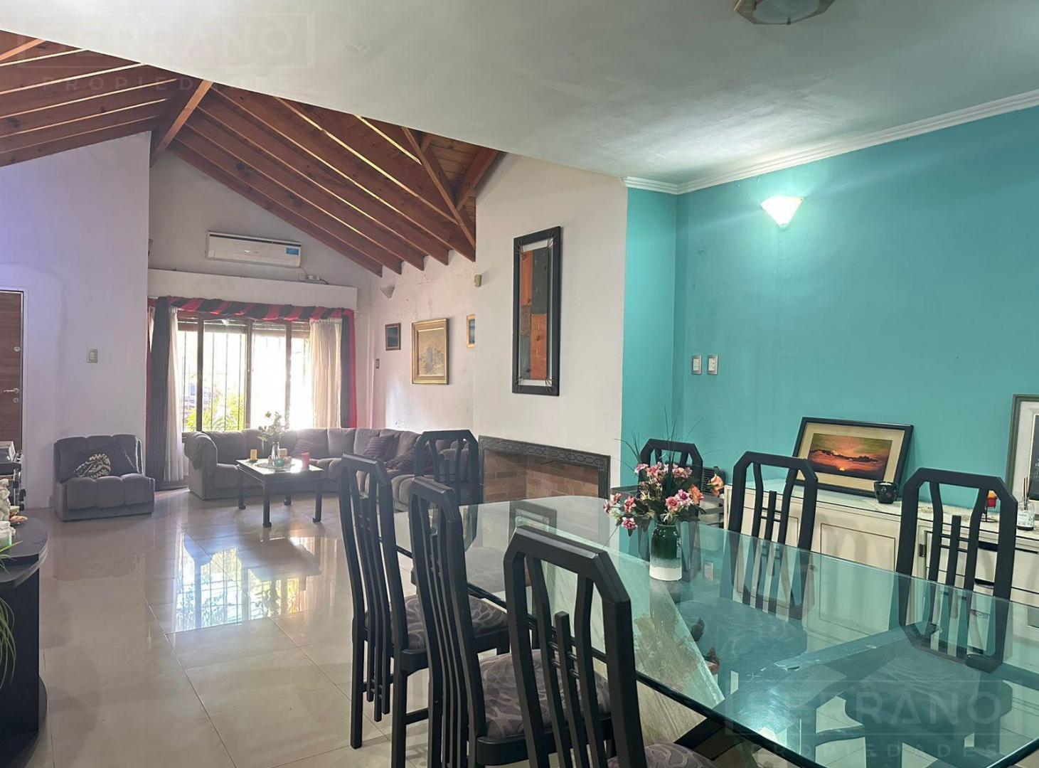 Foto de Venta casa 3 ambientes con jardin y pileta en Martinez, imagen 1