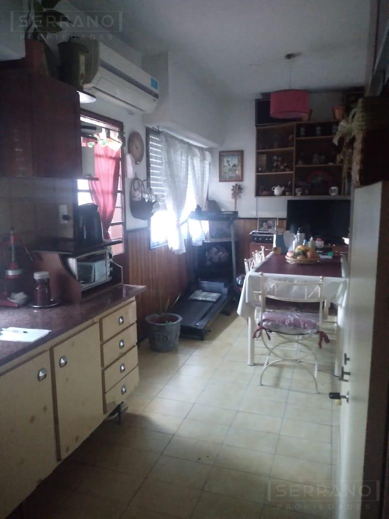 Foto de Venta departamento de 4 ambientes en pleno centro de Escobar, imagen 4