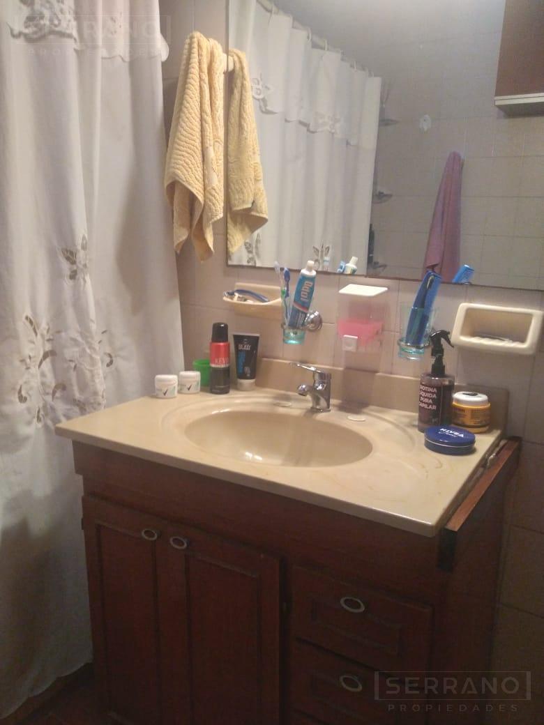 Foto de Venta departamento de 4 ambientes en pleno centro de Escobar, imagen 1
