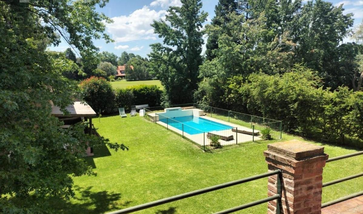 Foto de Venta casa, 6 dormitorios, lote 1.000m2, Los Quinchos Club de Campo, imagen 3