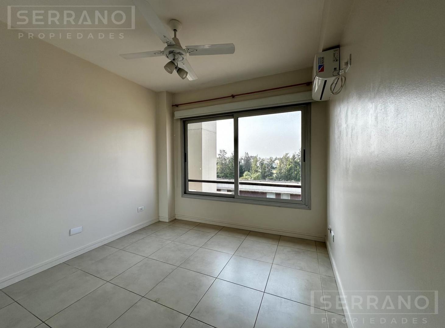 Foto de Alquiler departamento 2 ambientes con cochera cubierta en Posadas, El, imagen 3