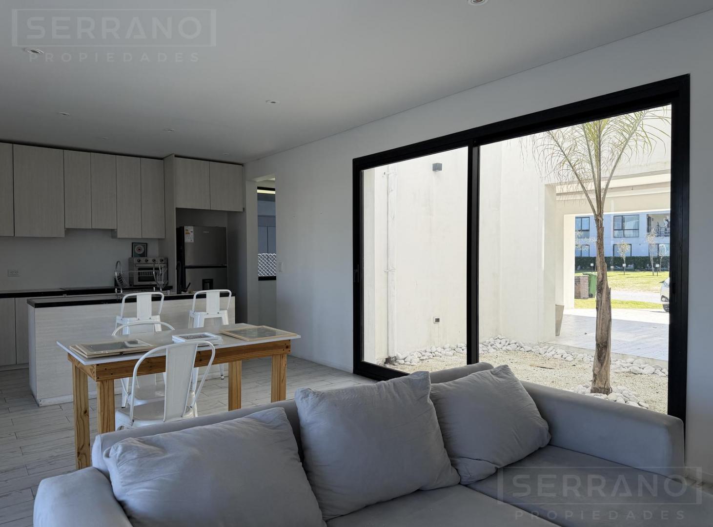 Foto de Casa en venta de 4 ambientes con pileta y salida al Río Luján en el, imagen 4