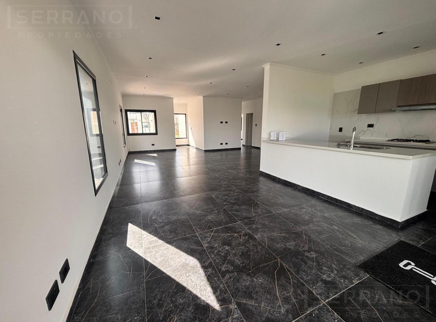 Foto de Venta Casa en Barrio San Pablo de 5 ambientes sobre terreno de 510m2, imagen 2