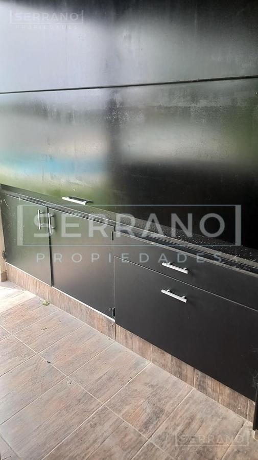 Foto de Venta Casa 4 ambientes con pileta a la laguna en el Canton Norte, imagen 4