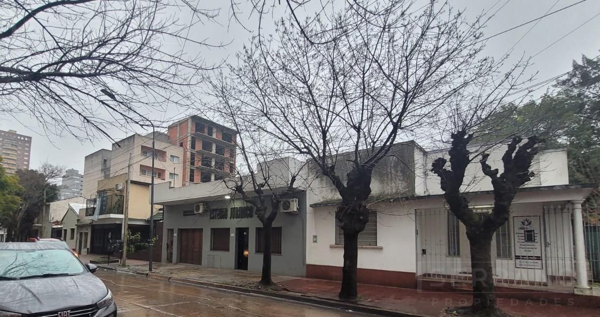 Foto de Venta 2 viviendas independientes y potencial comercial en Muñiz, San, imagen 1