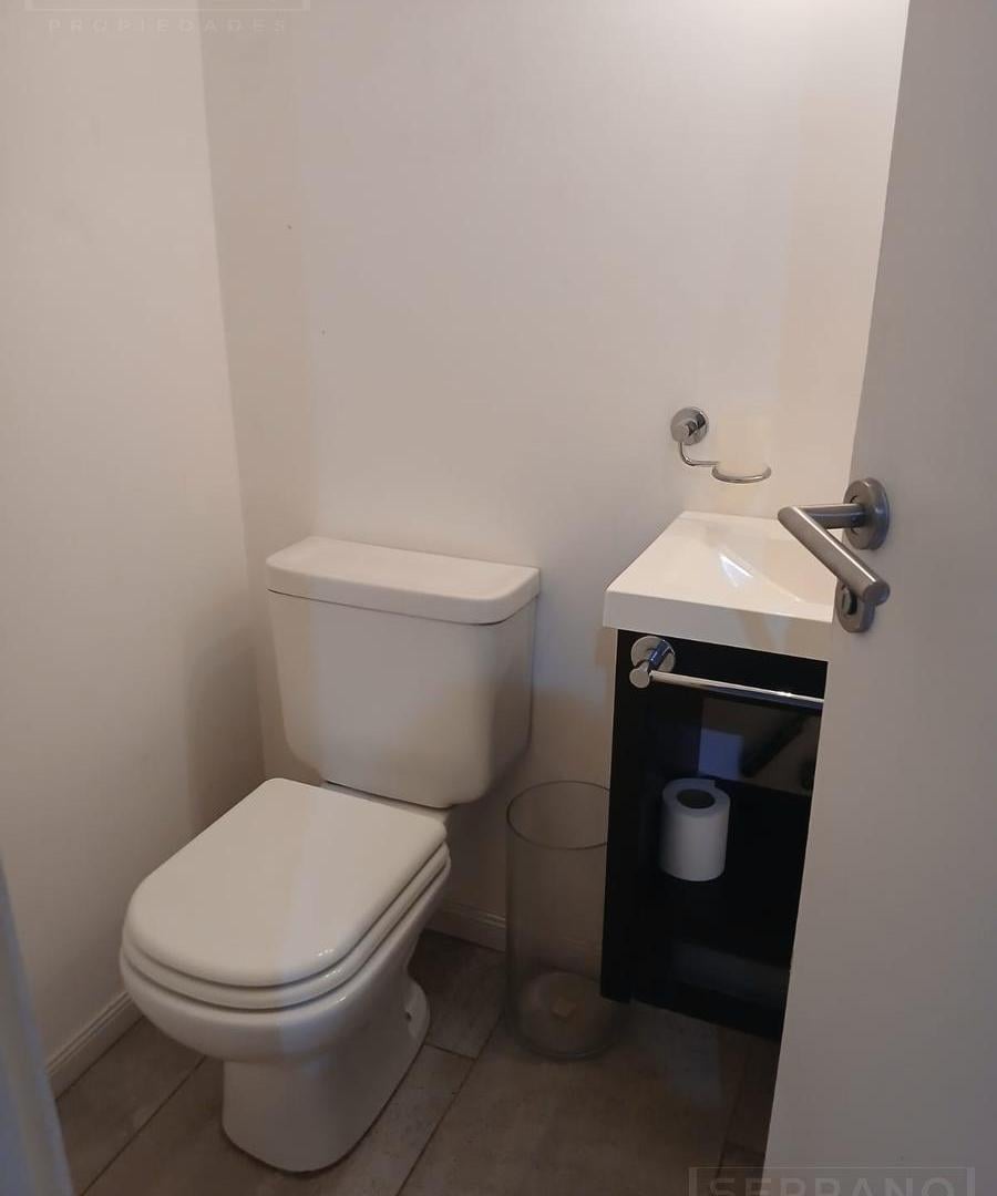 Foto de Venta departamento 2 ambientes con jardin propio, cochera en, imagen 5