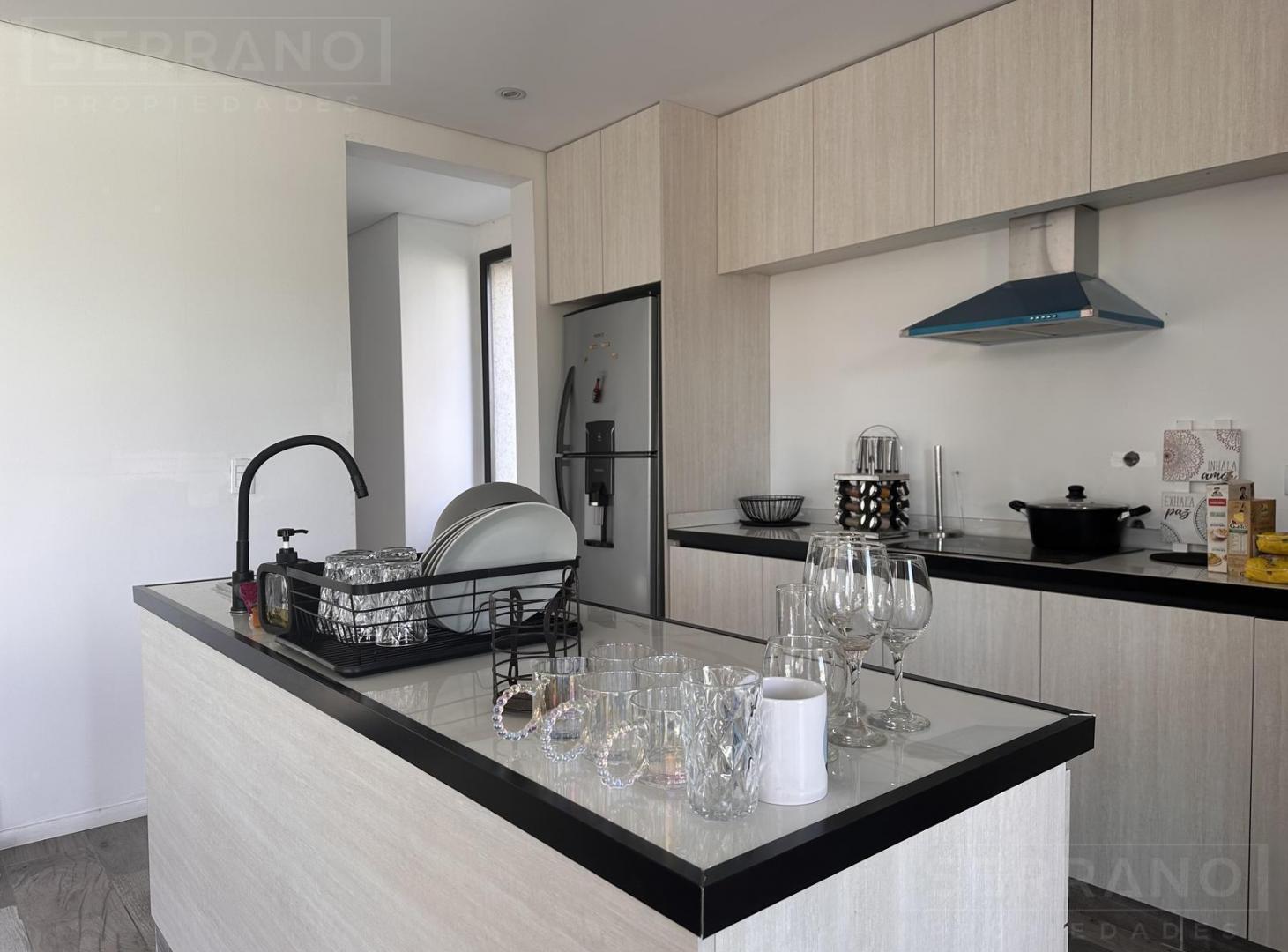 Foto de Venta casa de 4 ambientes con pileta y salida al Río Luján, Nautico, imagen 3