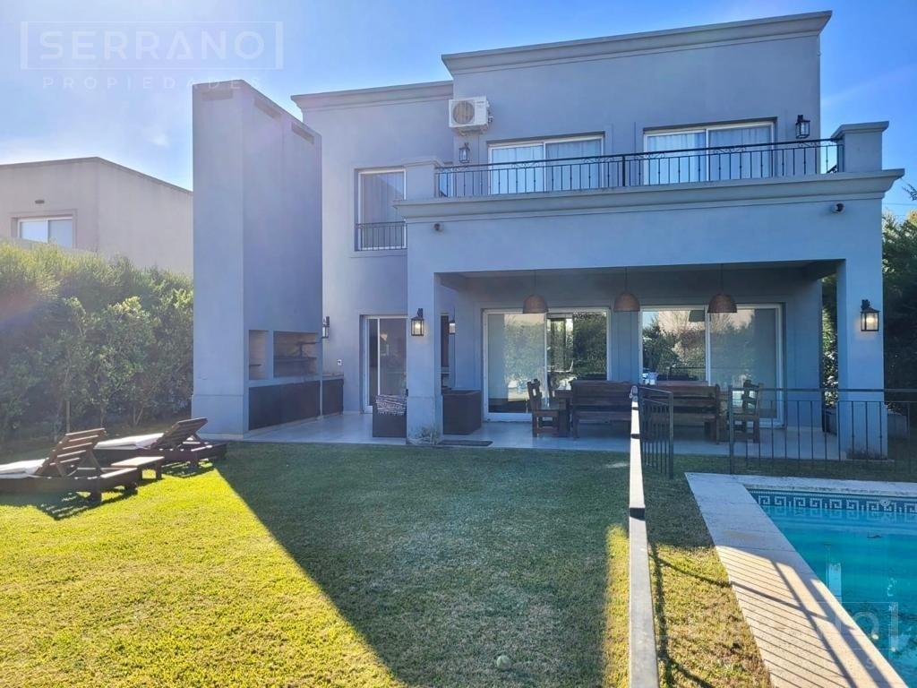 Foto de Venta con renta, hermosa casa en lote interno, de 3 dormitorios, imagen 1