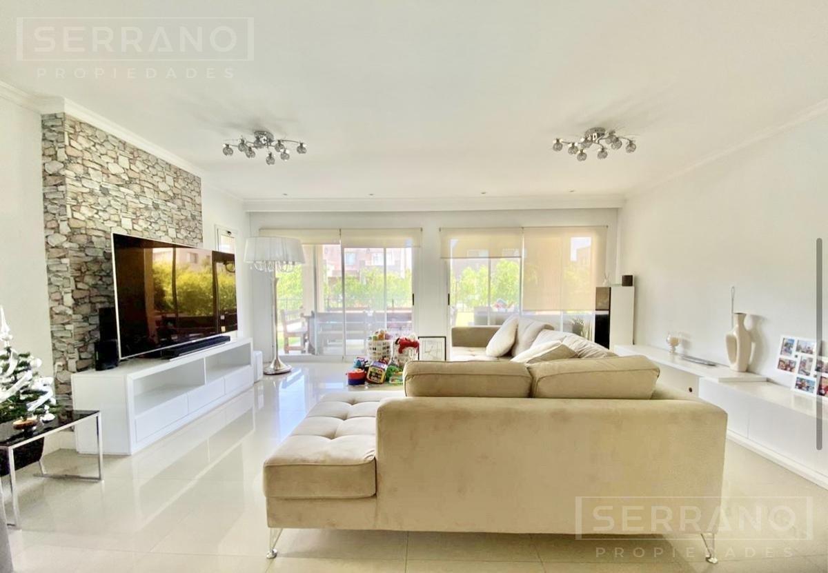 Foto de Venta con renta, hermosa casa en lote interno, de 3 dormitorios, imagen 4